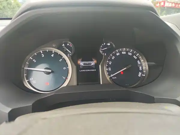 Toyota Prado 2018