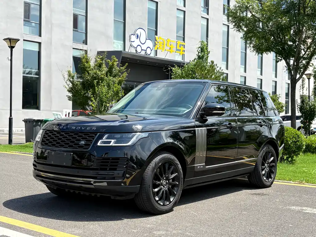 Land Rover Range Rover 2019 — фото 1