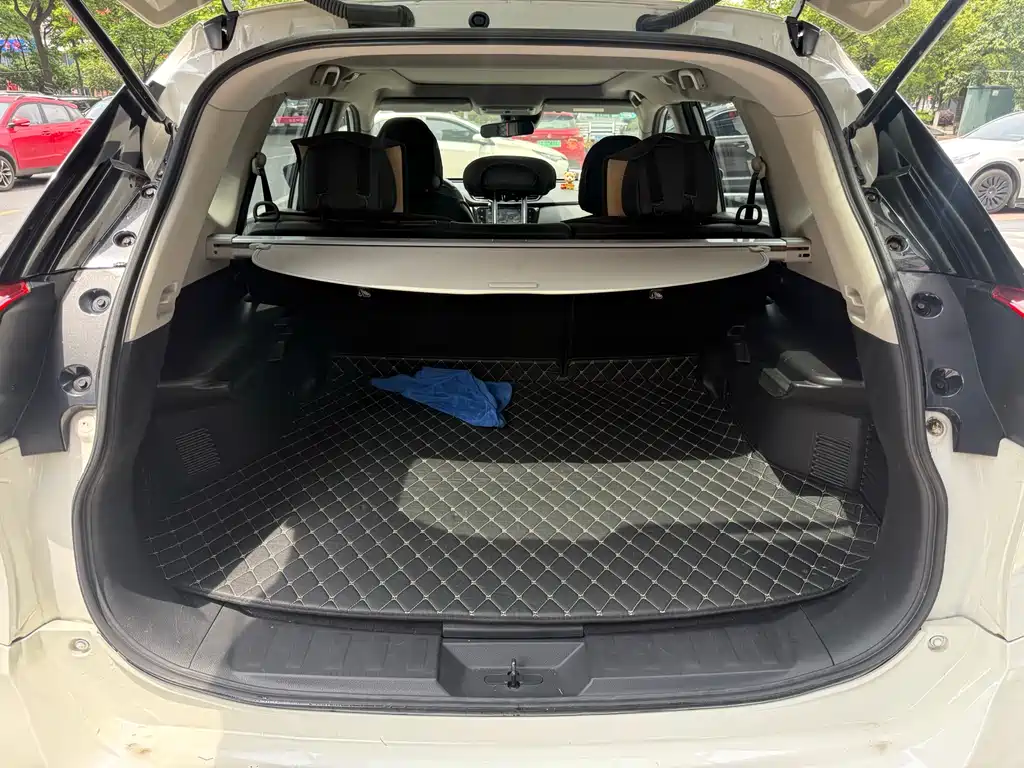 Nissan X-Trail 2020 — фото 12