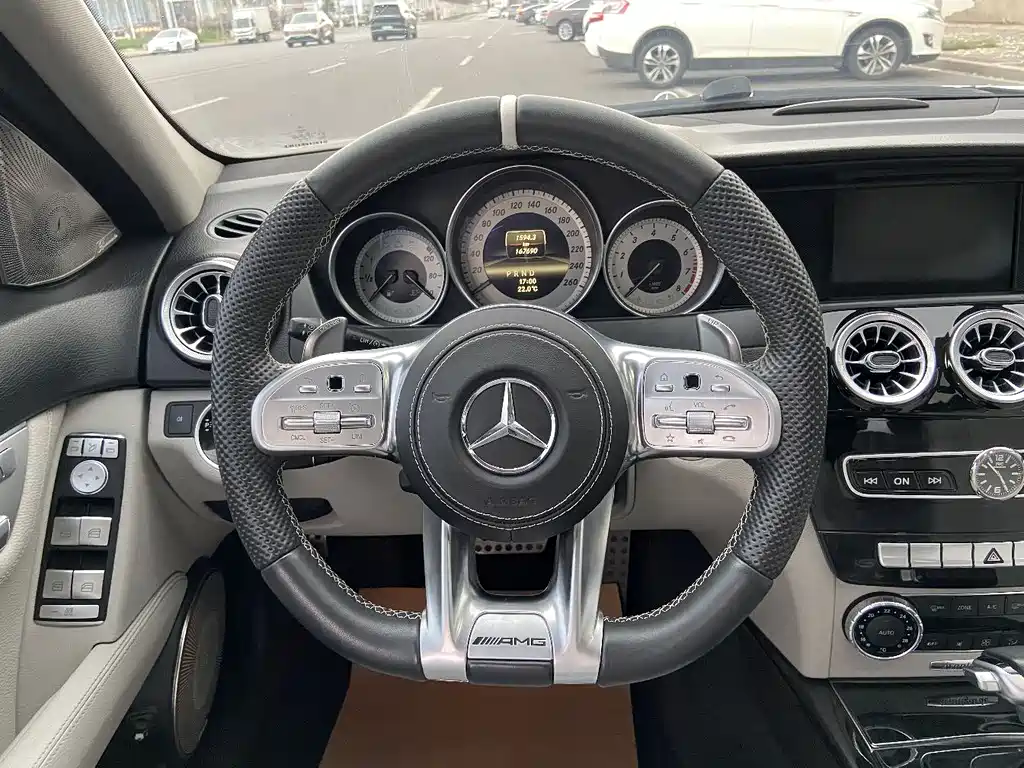Mercedes-Benz C-Class 2012 — фото 11