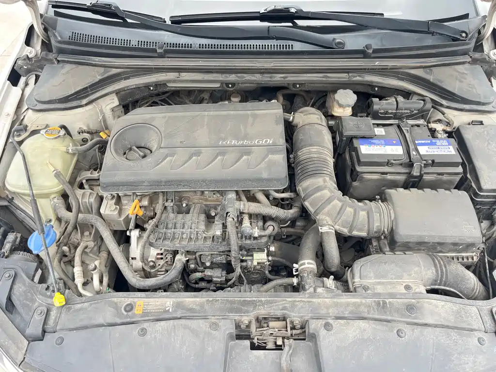 Hyundai Elantra 2019