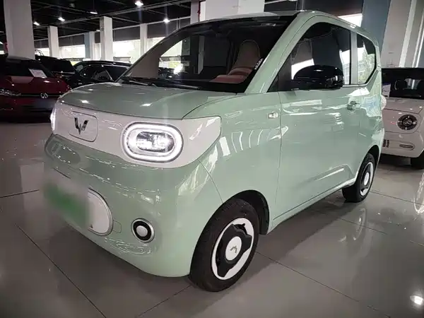 Wuling Hongguang MINIEV 2025