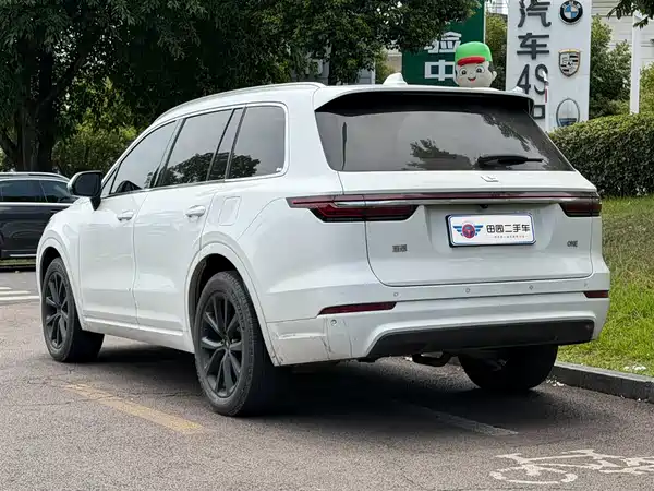 Li Auto ONE 2021