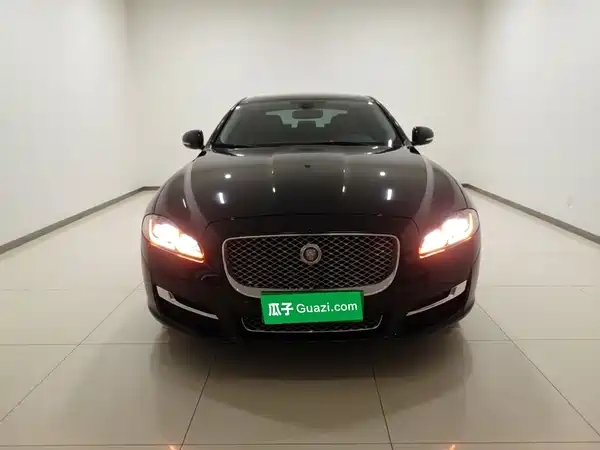 Jaguar XJ 2017