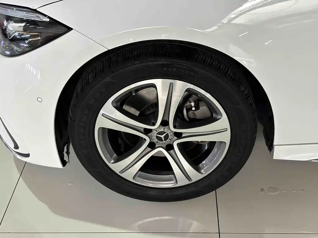 Mercedes-Benz C-Class 2022 — фото 3