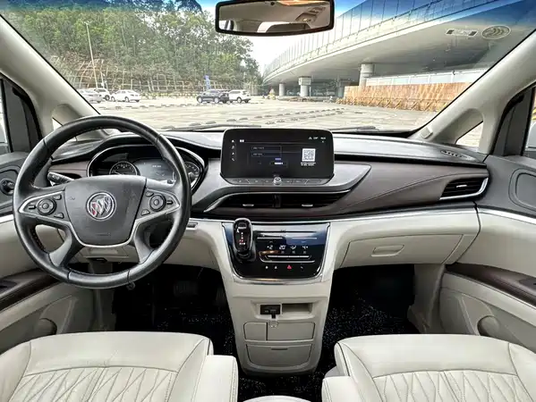 Buick GL8 2021
