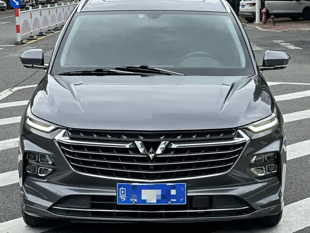 Wuling Victory 2020 — фото 2