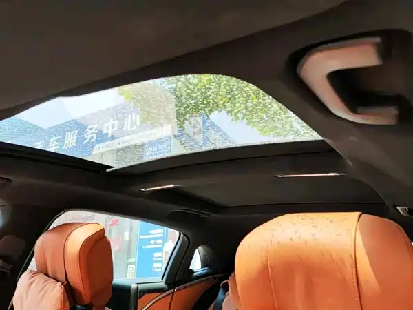 Mercedes-Benz Maybach S-Class 2023