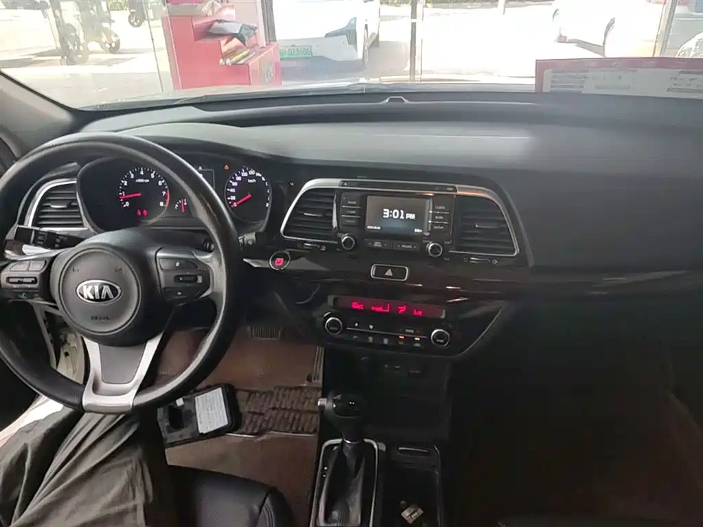 Kia K4 2015 — фото 10