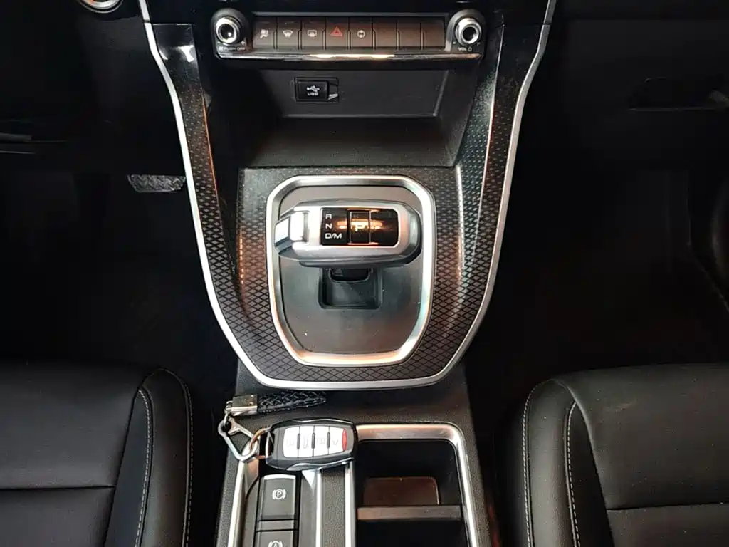 Haval M6 2023 — фото 14