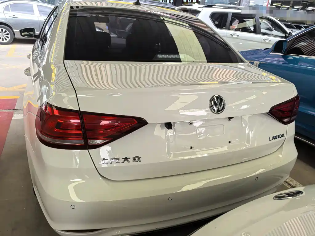 Volkswagen Lavida 2022
