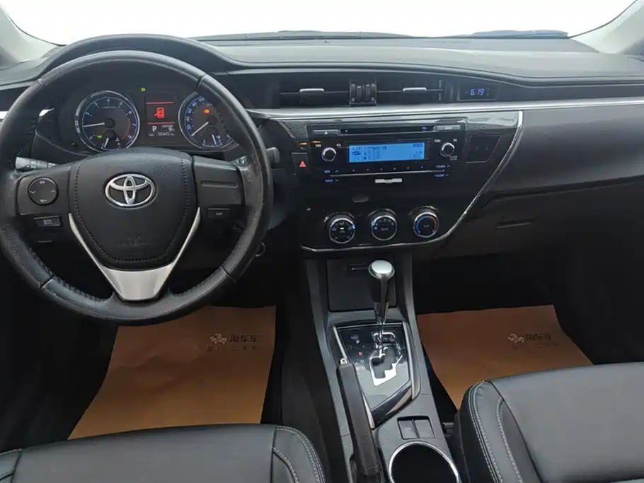 Toyota Corolla 2016 — фото 12