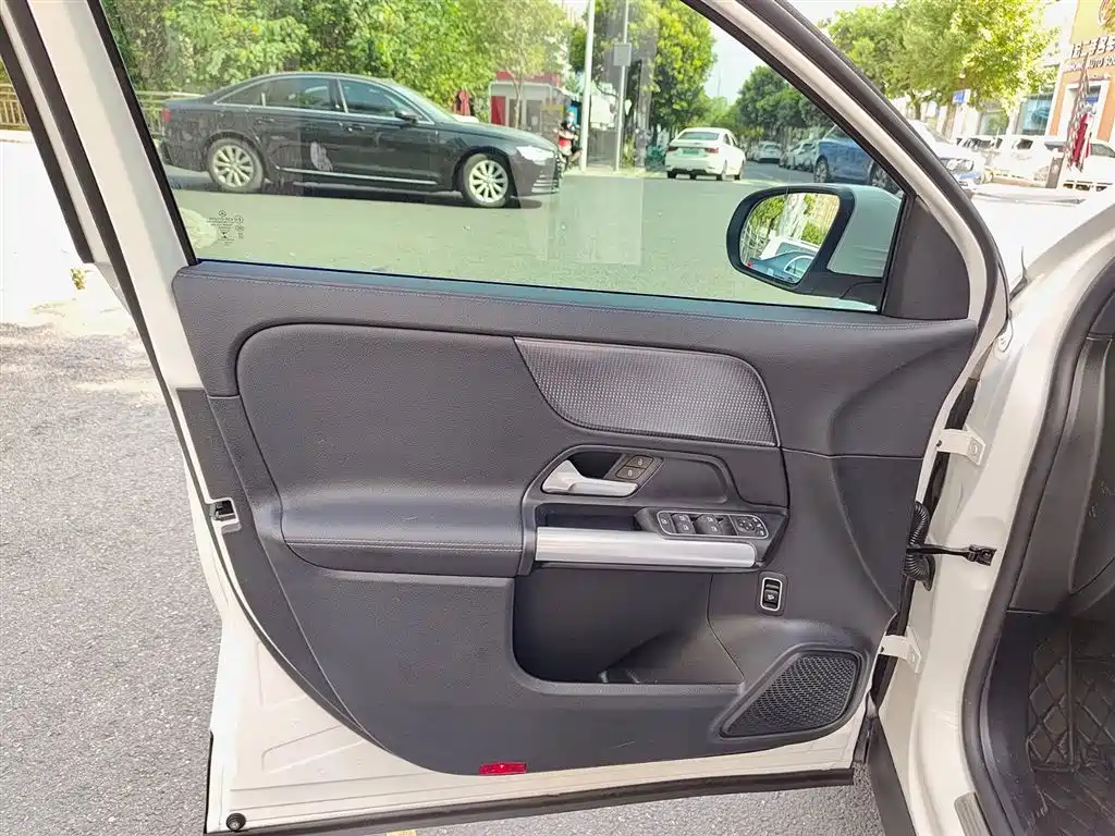 Mercedes-Benz GLA 2022