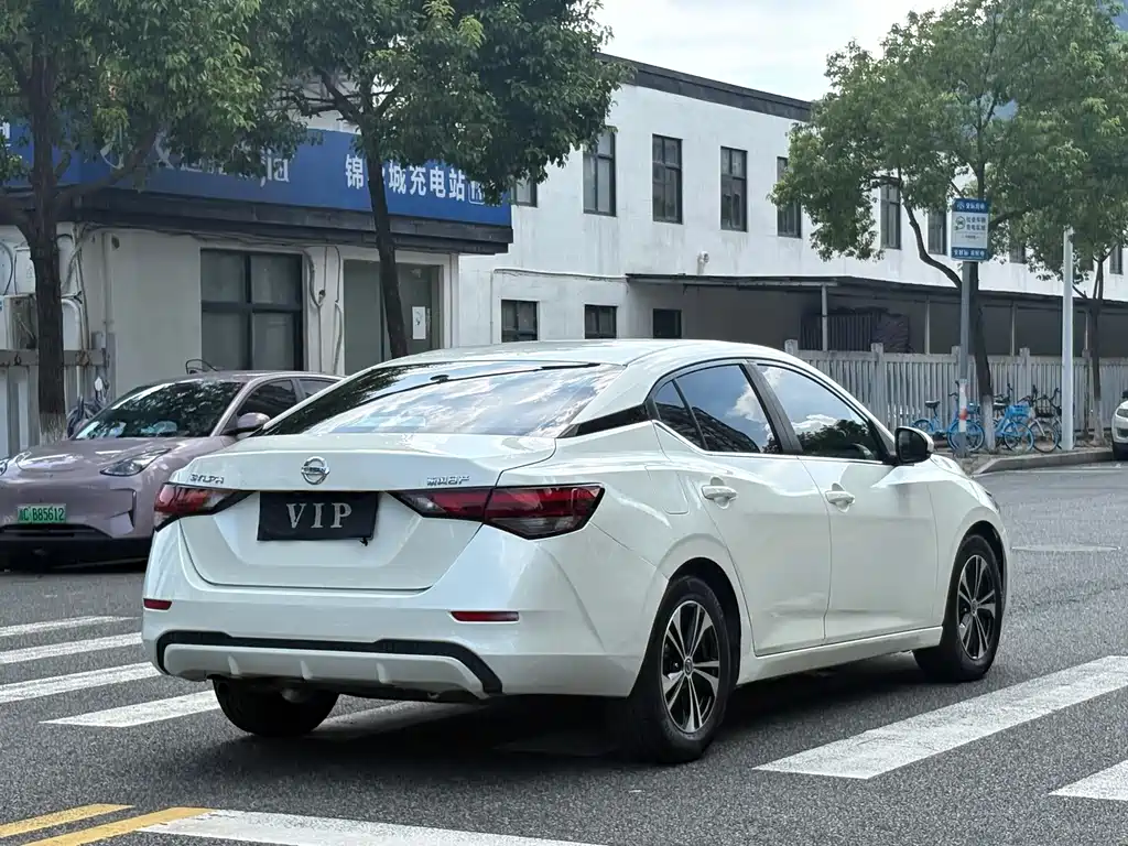Nissan Sylphy 2020 — фото 14