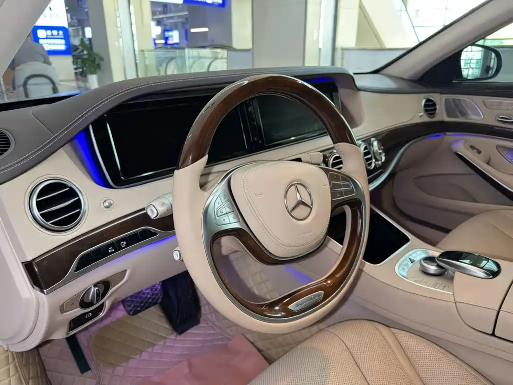 Mercedes-Benz Maybach S-Class 2015 — фото 13