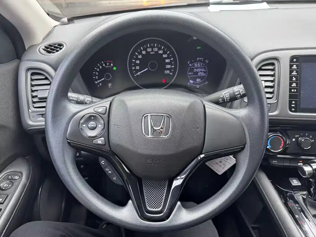 Honda Vezel 2022 — фото 13