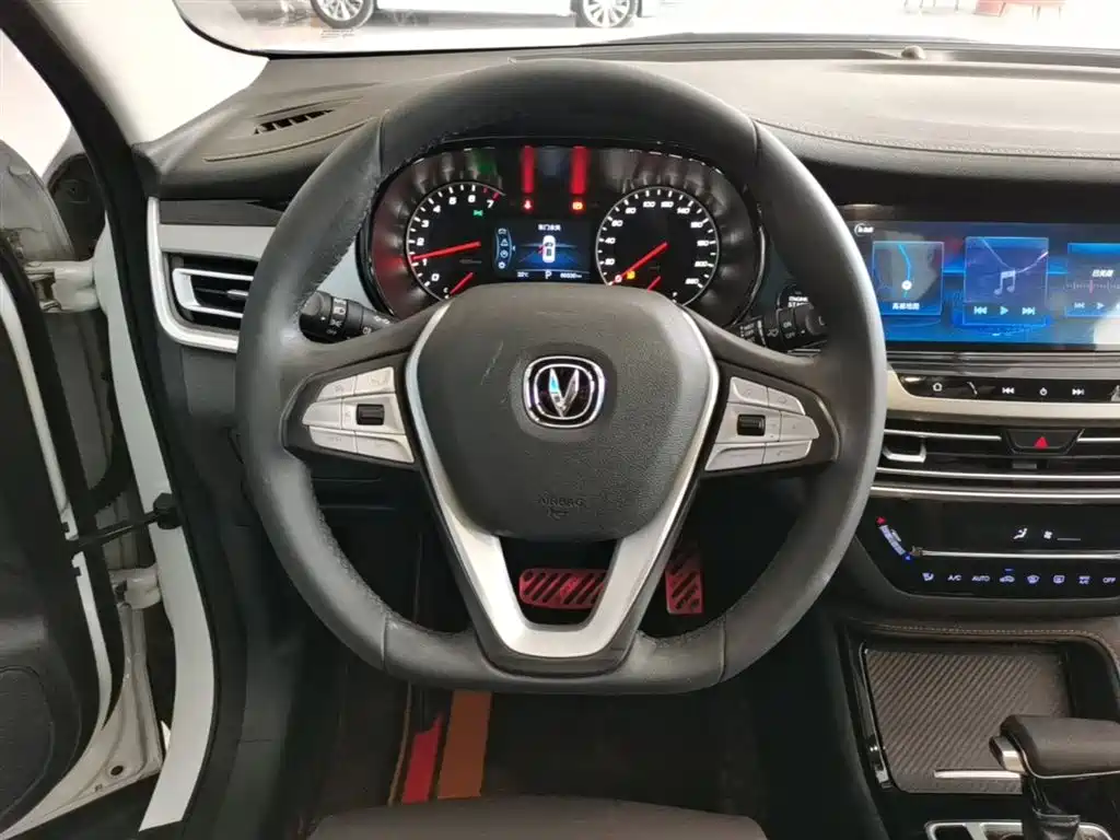 Changan CS35PLUS 2019 — фото 11