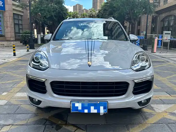 Porsche Cayenne 2016