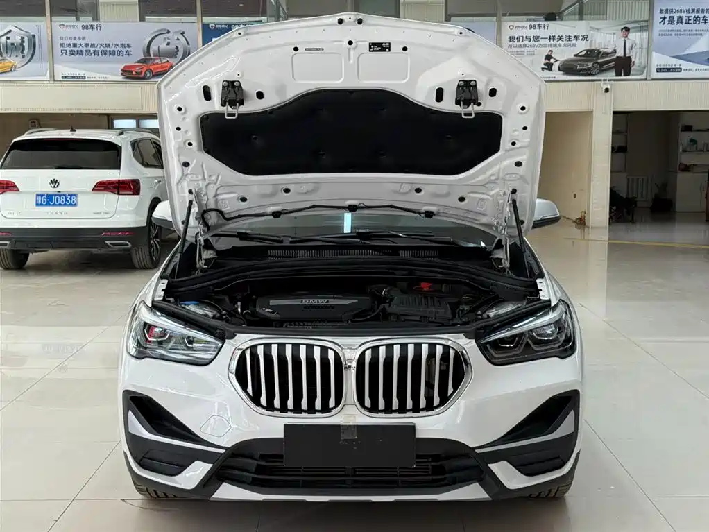 BMW X1 2022 — фото 7