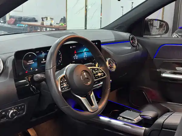Mercedes-Benz GLA 2022