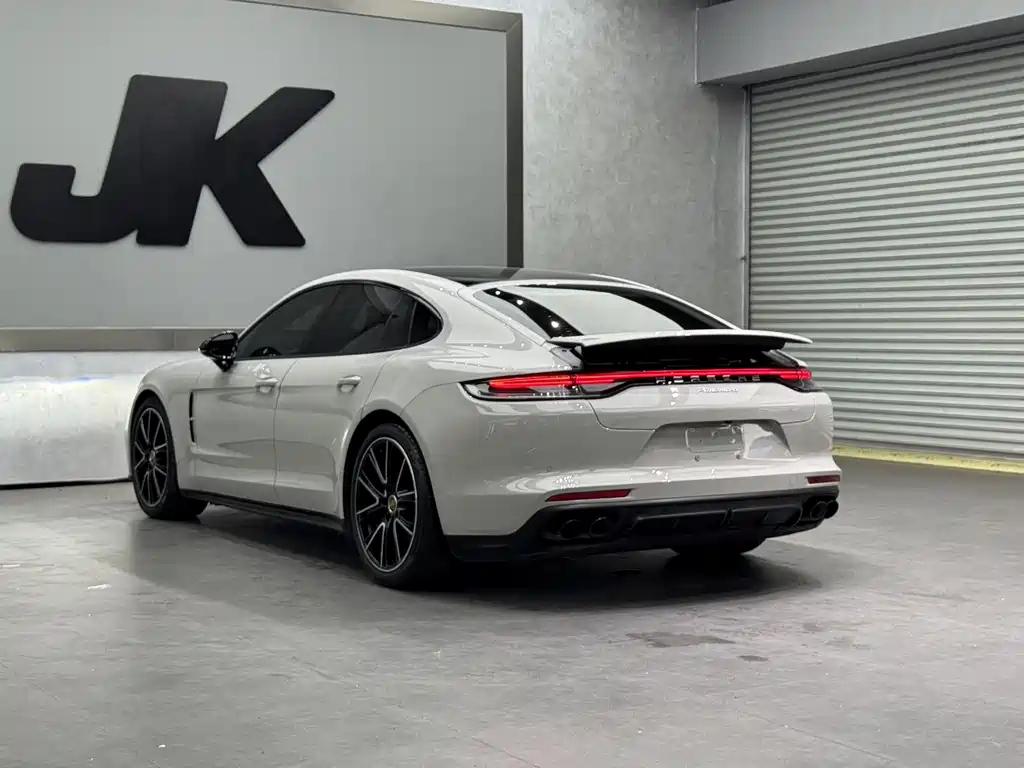 Porsche Panamera 2022 — фото 14