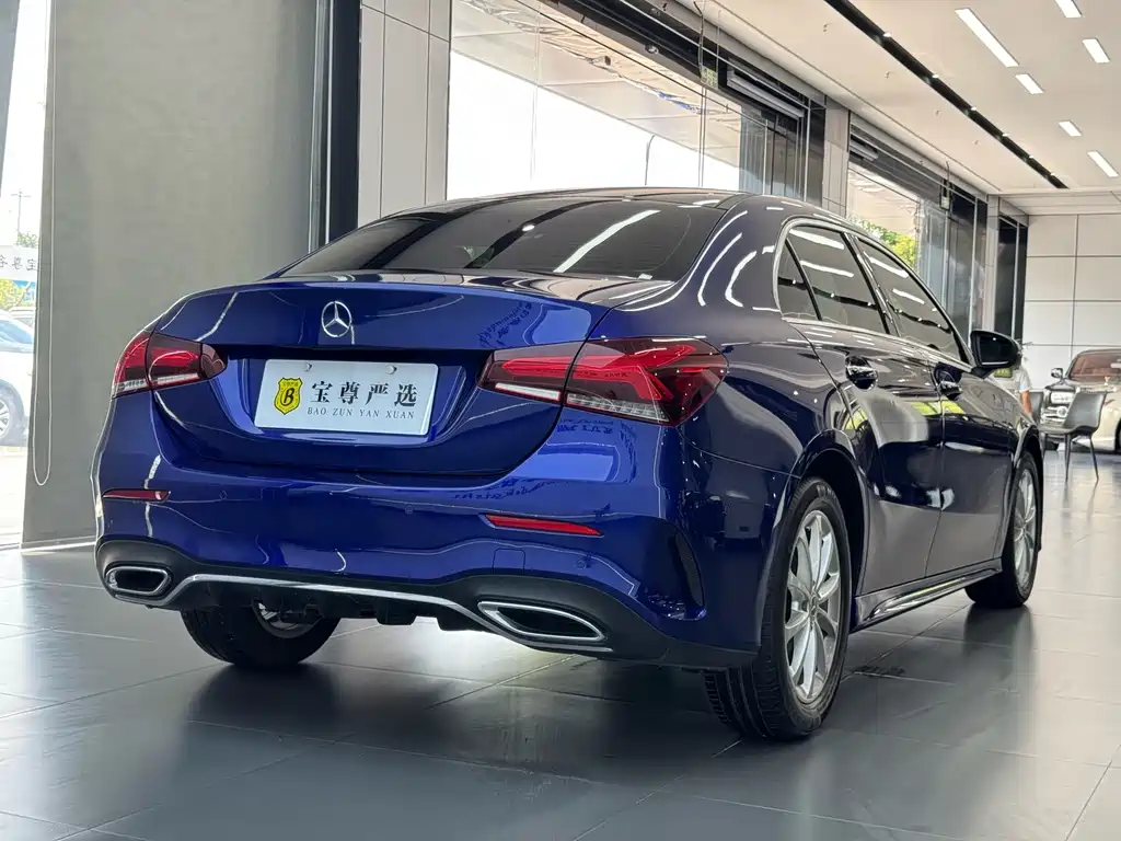 Mercedes-Benz A-Class 2020 — фото 5