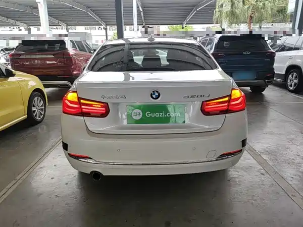 BMW 3 Series 2017