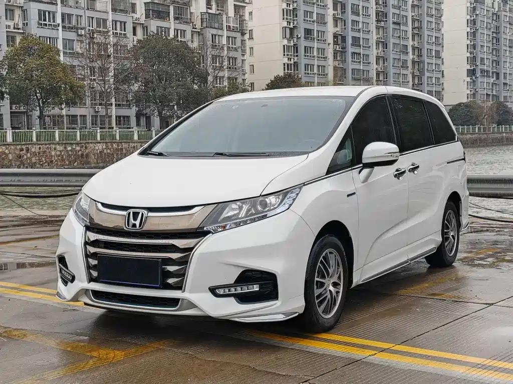 Honda Odyssey 2021 — фото 1