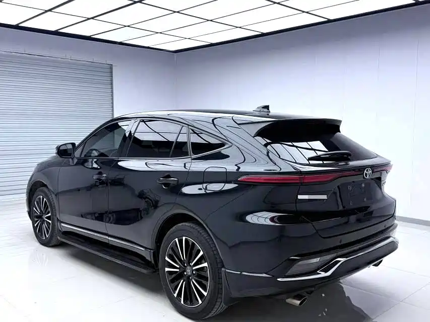 Toyota Venza 2023 — фото 3