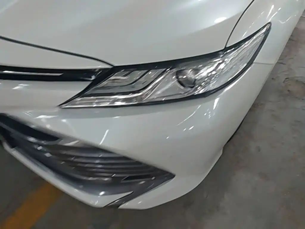 Toyota Camry 2020 — фото 24