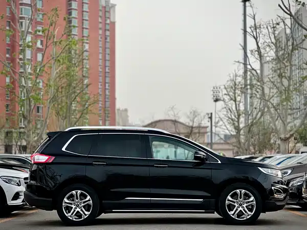 Ford Edge 2016