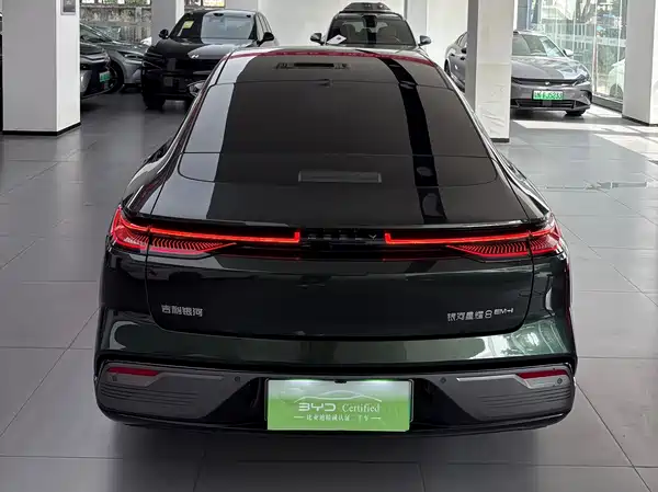 Geely Galaxy Starshine 8 2025