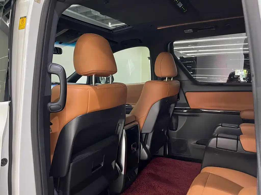 Toyota Alphard 2015 — фото 9
