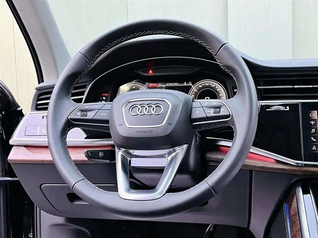 Audi Q7 2026 — фото 10