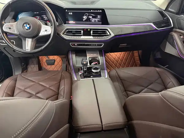 BMW X5 2023