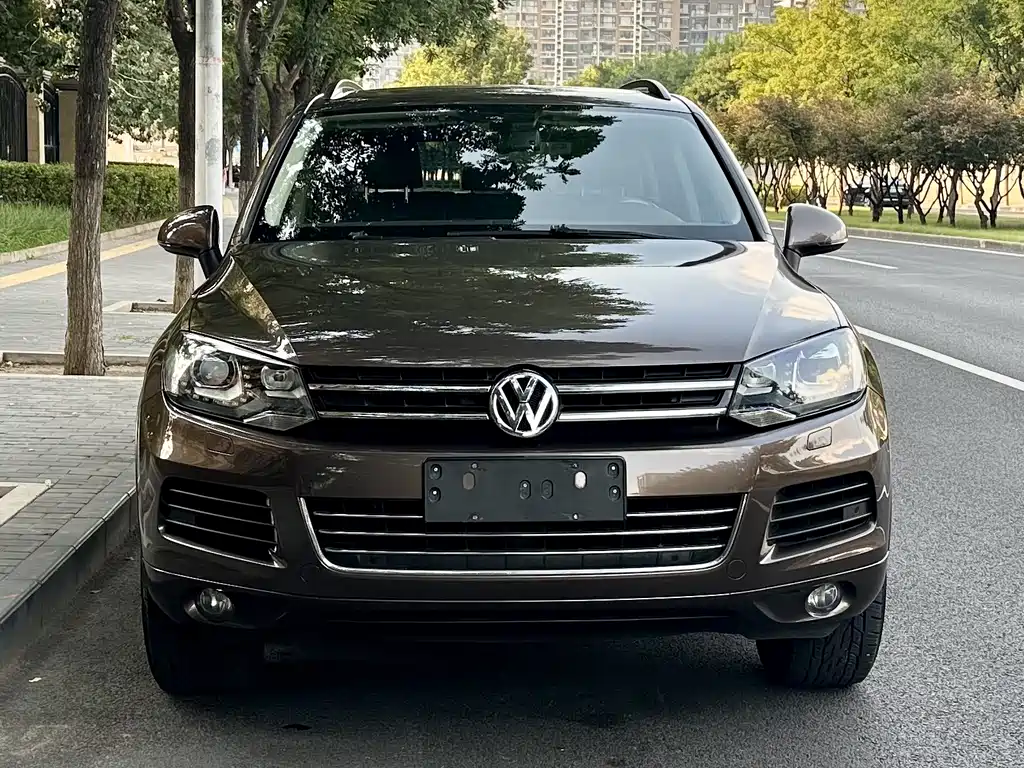 Volkswagen Touareg 2015 — фото 2