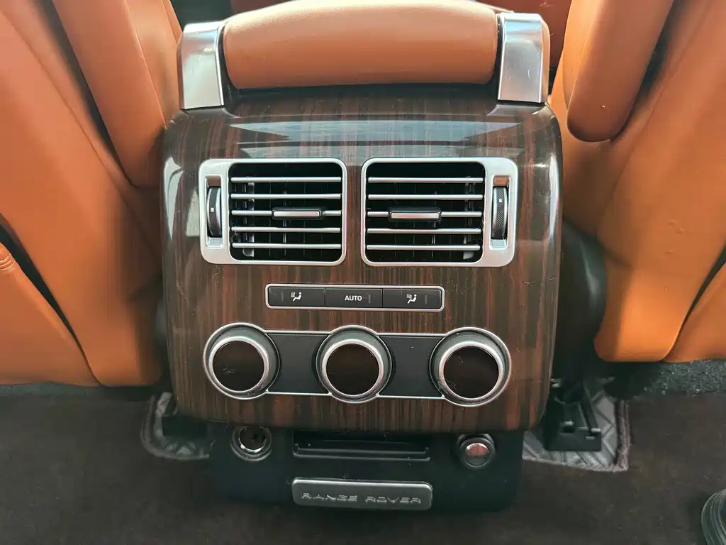Land Rover Range Rover 2017 — фото 14