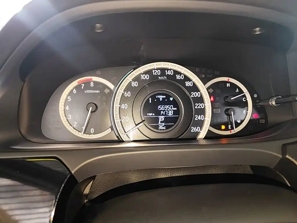 Honda Accord 2017 — фото 12