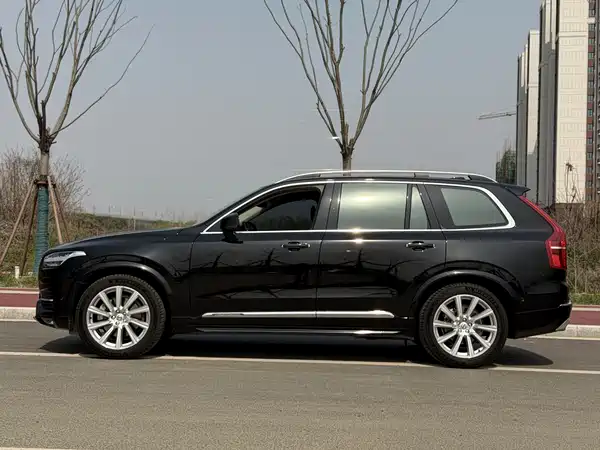 Volvo XC90 2017