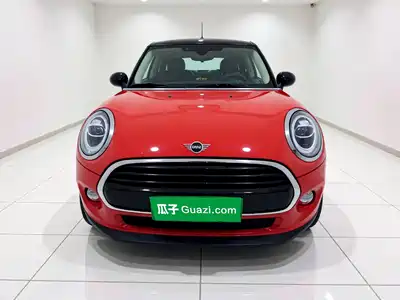 MINI MINI 2019