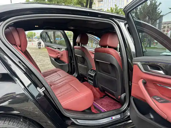 BMW 5 Series 2020