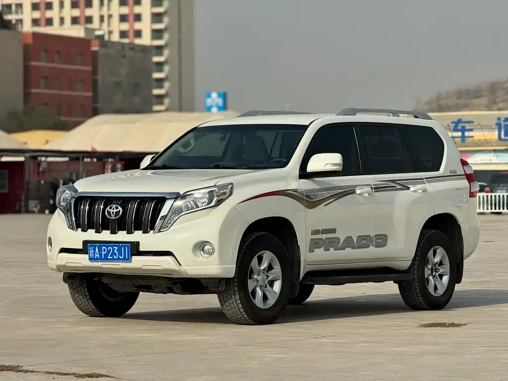 Toyota Prado 2018 — фото 1