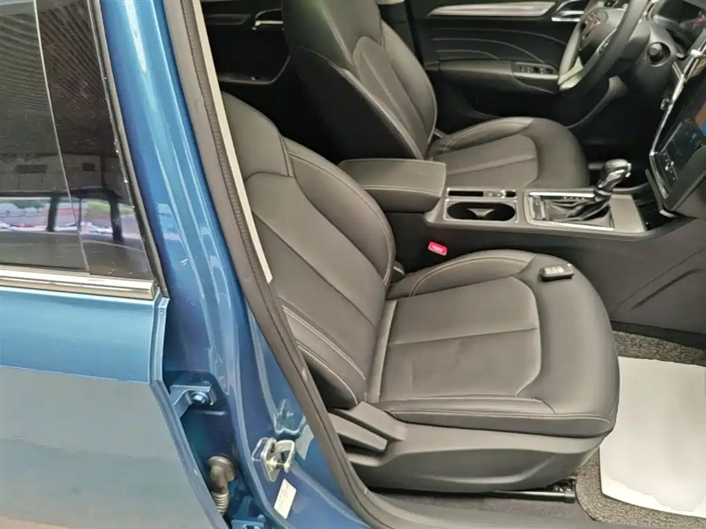 Roewe i6 Classic 2020 — фото 25