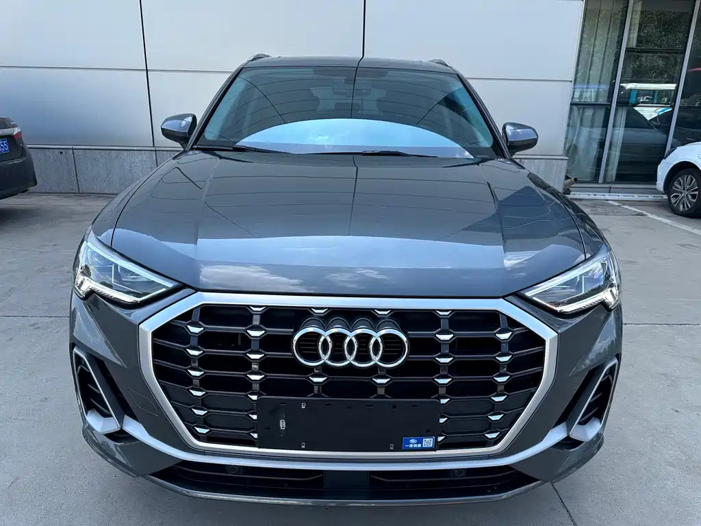 Audi Q3 2022