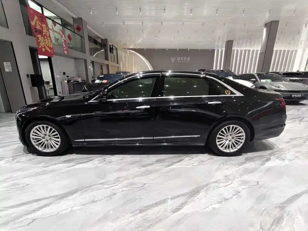 Cadillac CT6 2020 — фото 13