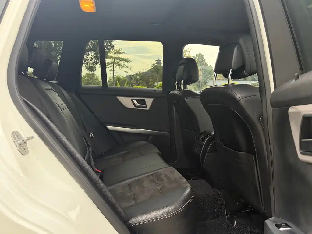 Mercedes-Benz GLK-Class 2015 — фото 18