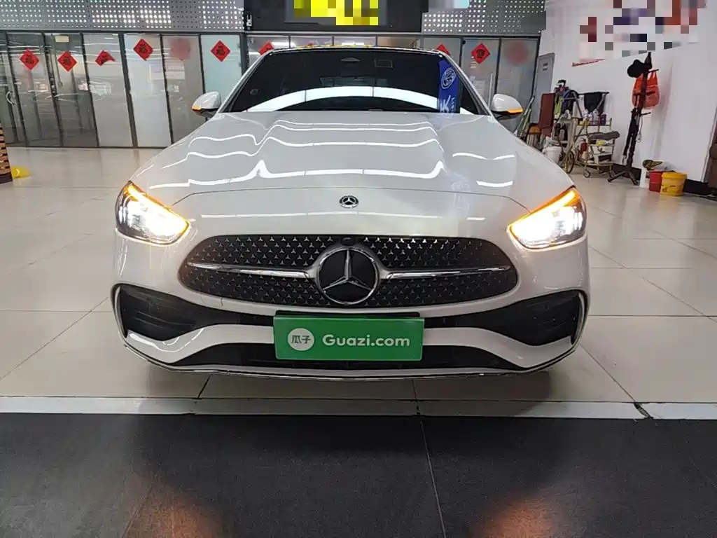 Mercedes-Benz C-Class 2021