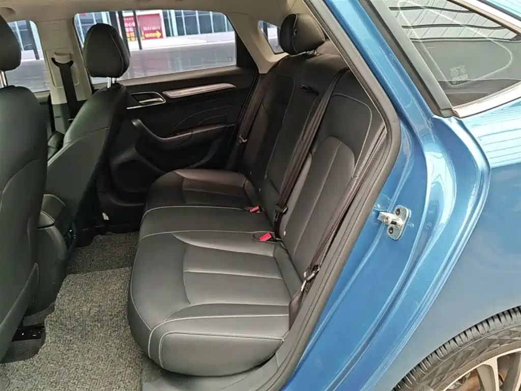 Roewe i6 Classic 2020 — фото 17