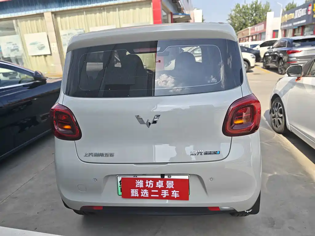 Wuling MINIEV 2025