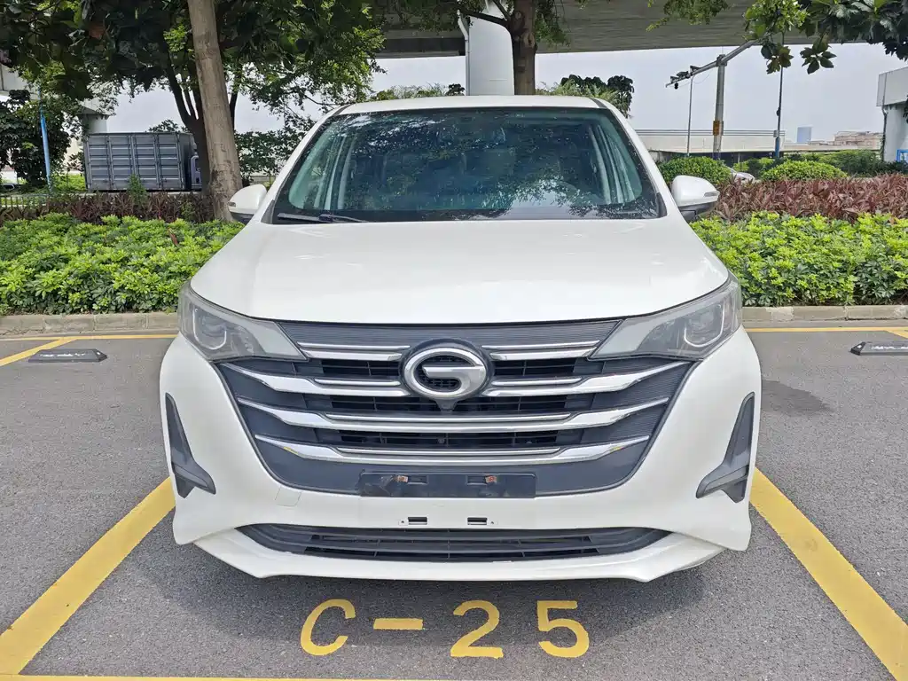 GAC Trumpchi M6 2021 — фото 2